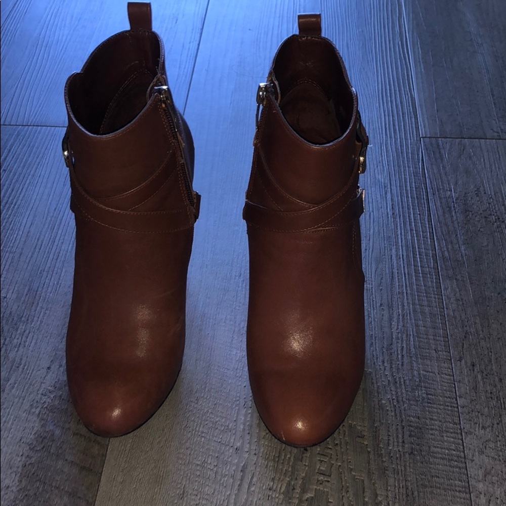 March fisher heels